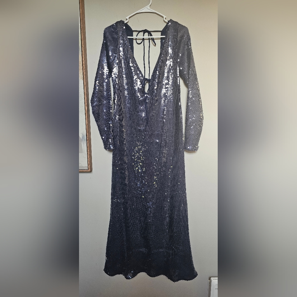 BARDOT Verona Sequin Maxi Dress - Picture 3 of 7